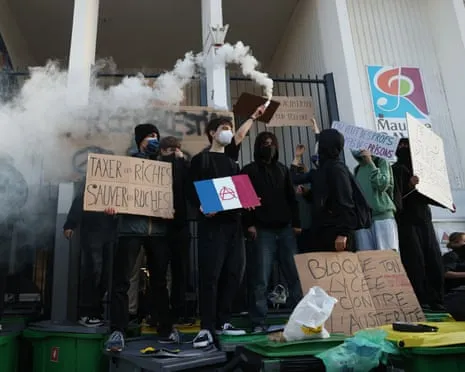 Recently Appointed French PM Faces Intense Pressure as Nationwide Protests Paralyze Education and Transportation